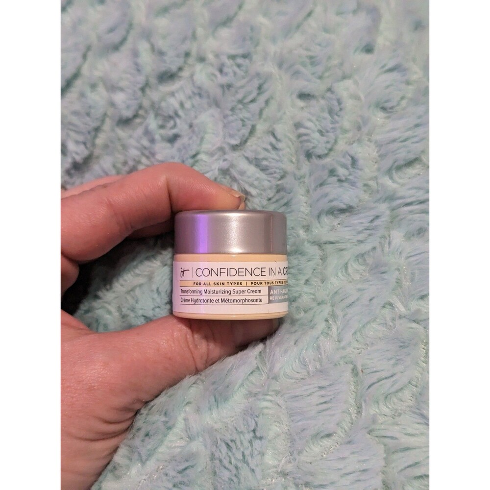 IT Cosmetics Confidence in a Cream Moisturizing Cream NEW Anti-Aging
